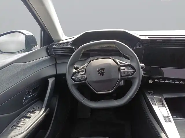 Peugeot 308 view 12