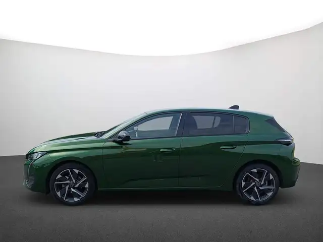 Peugeot 308 view 4