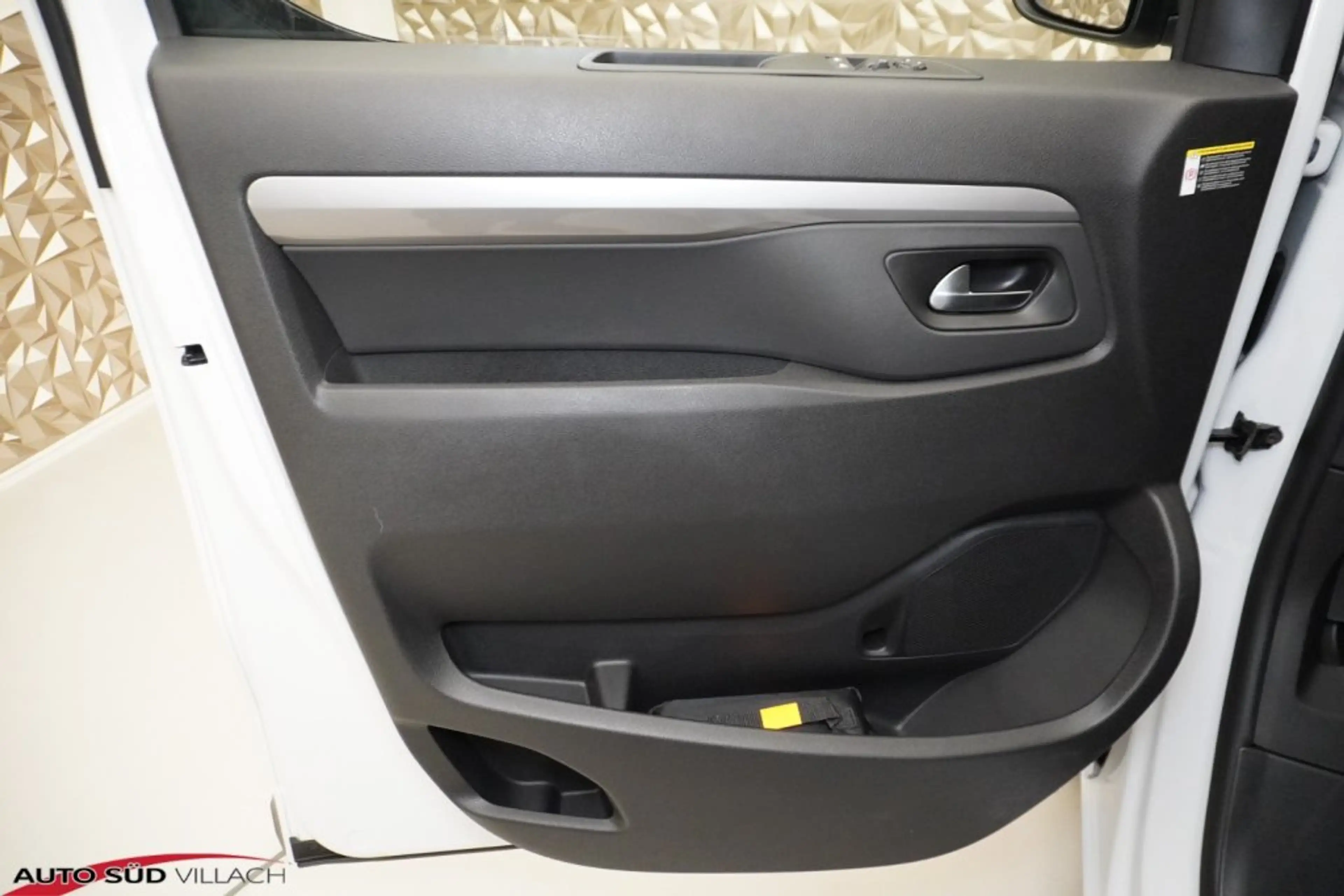 Citroen Spacetourer LÄNGE M BlueHDi 180 S&S EAT8 Business Lounge — photo 15