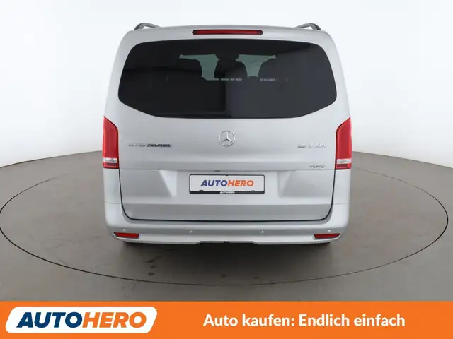 Mercedes-Benz Vito view 5