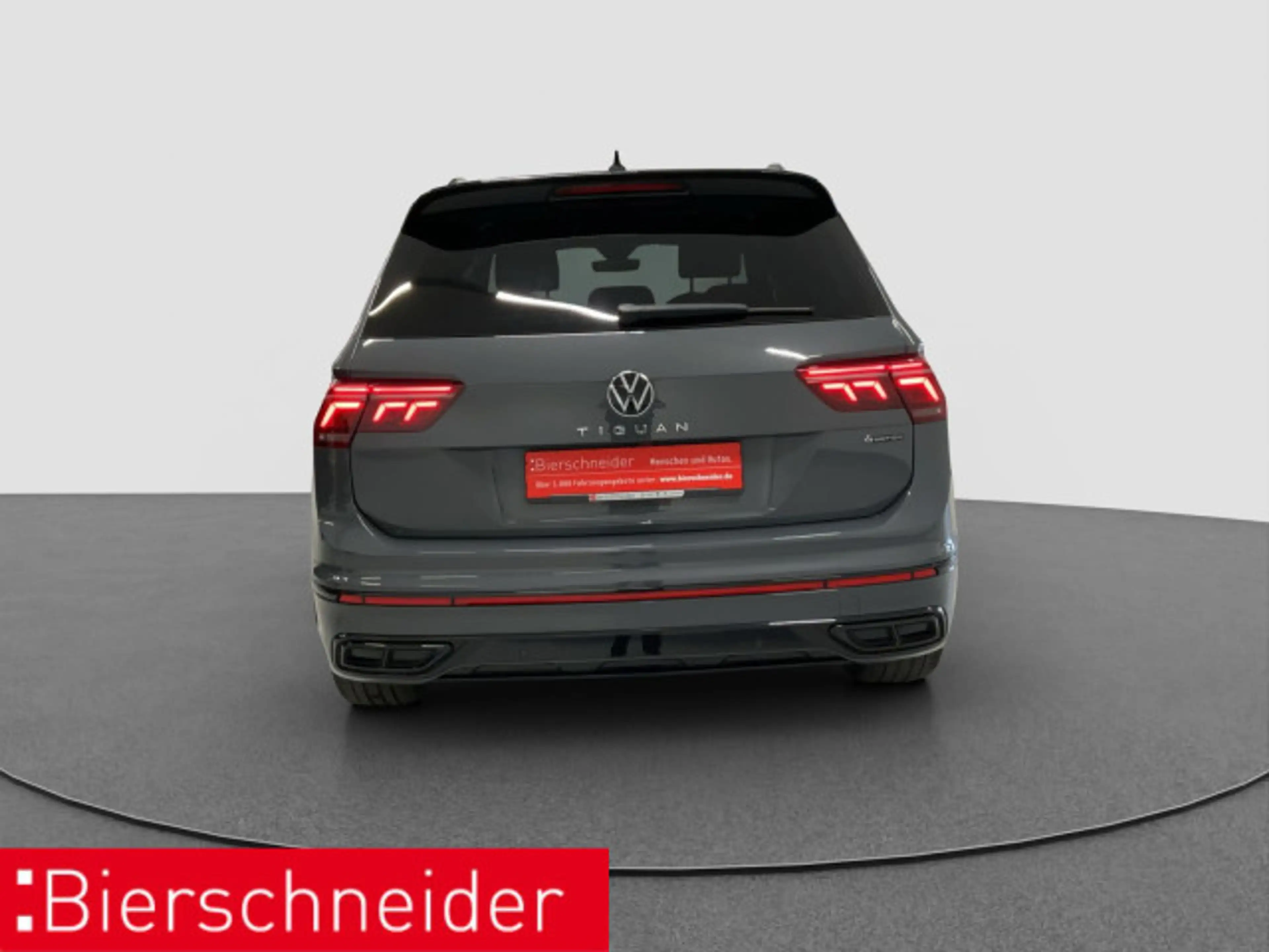 Volkswagen Tiguan 2.0 TSI DSG 4Mo R-Line Black AHK PANO STA — photo 6