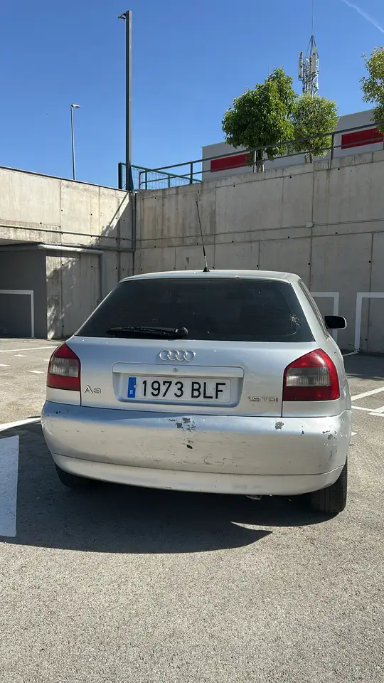 Audi A3 1.9TDI Ambiente Aut., foto 3