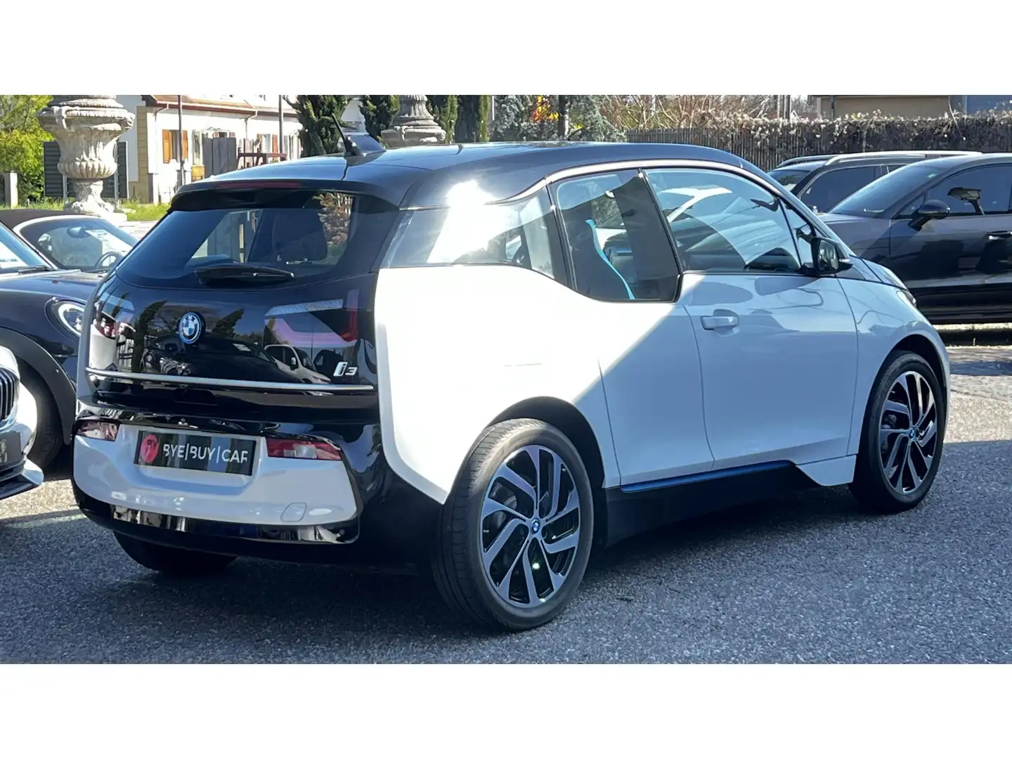 BMW i3 120Ah I01 LCI iLife Atelier Blanc - 2
