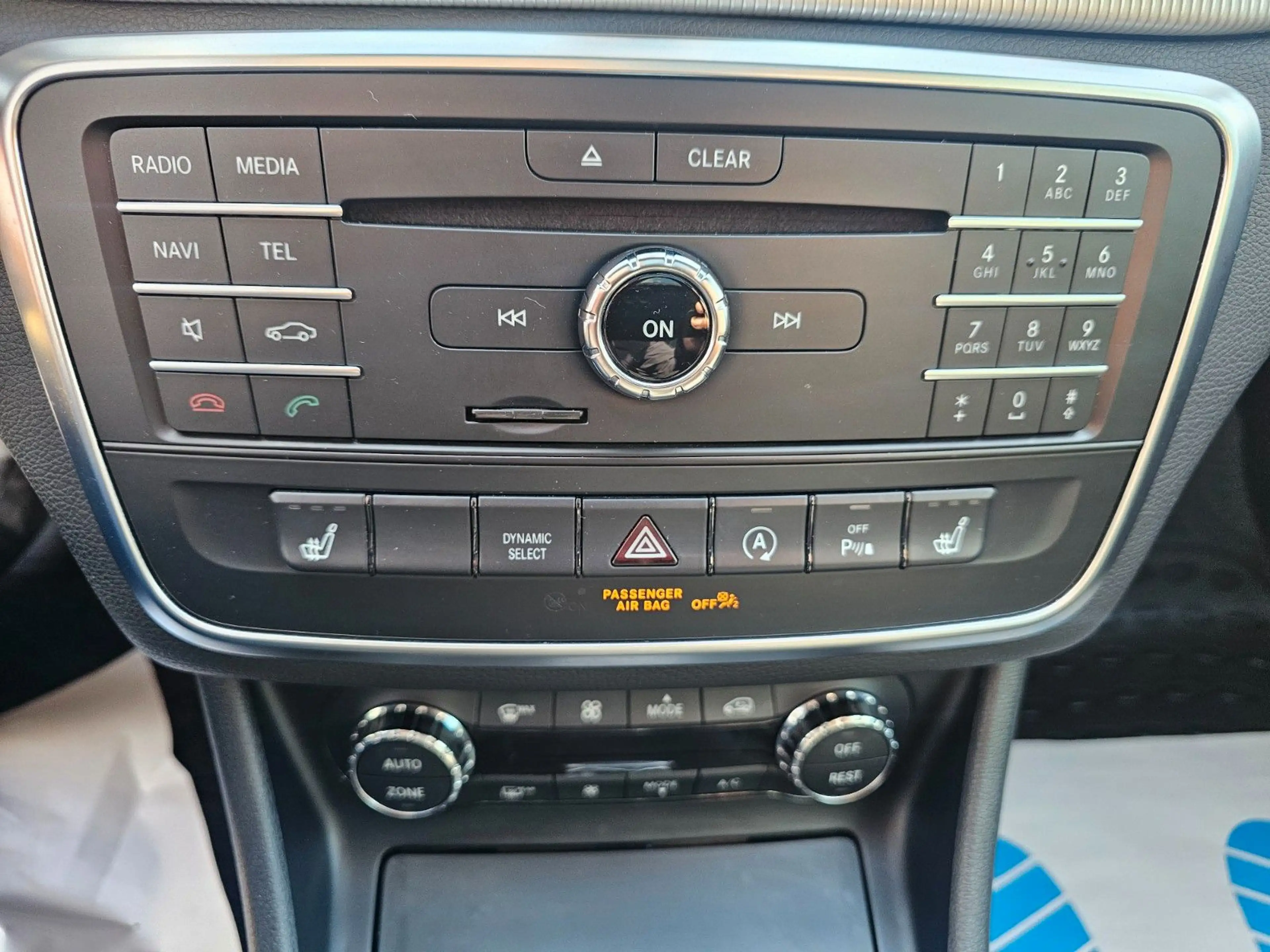 Mercedes-Benz GLA 180 GLA GLA 180 — photo 13