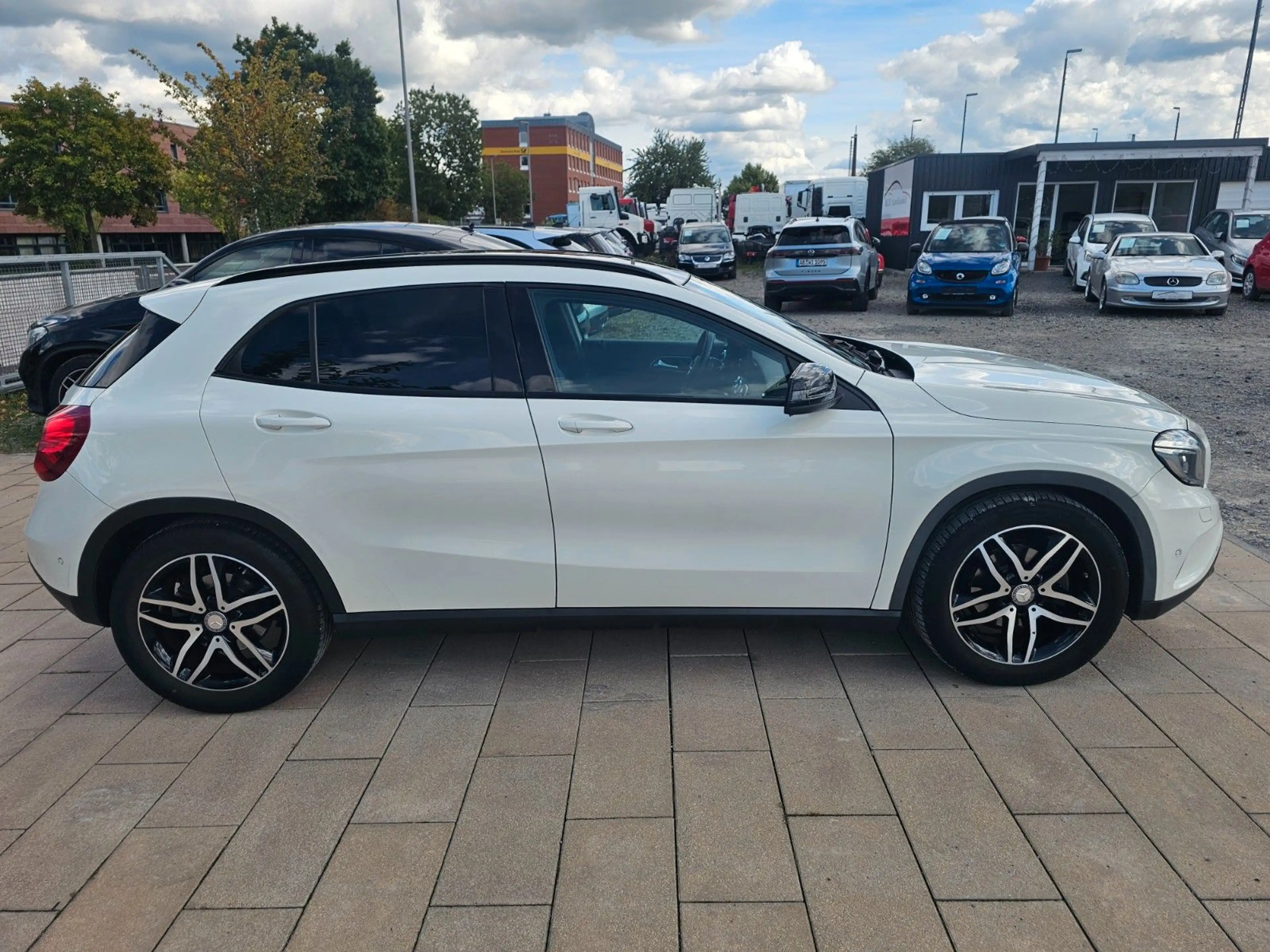 Mercedes-Benz GLA 180 GLA GLA 180 — photo 7