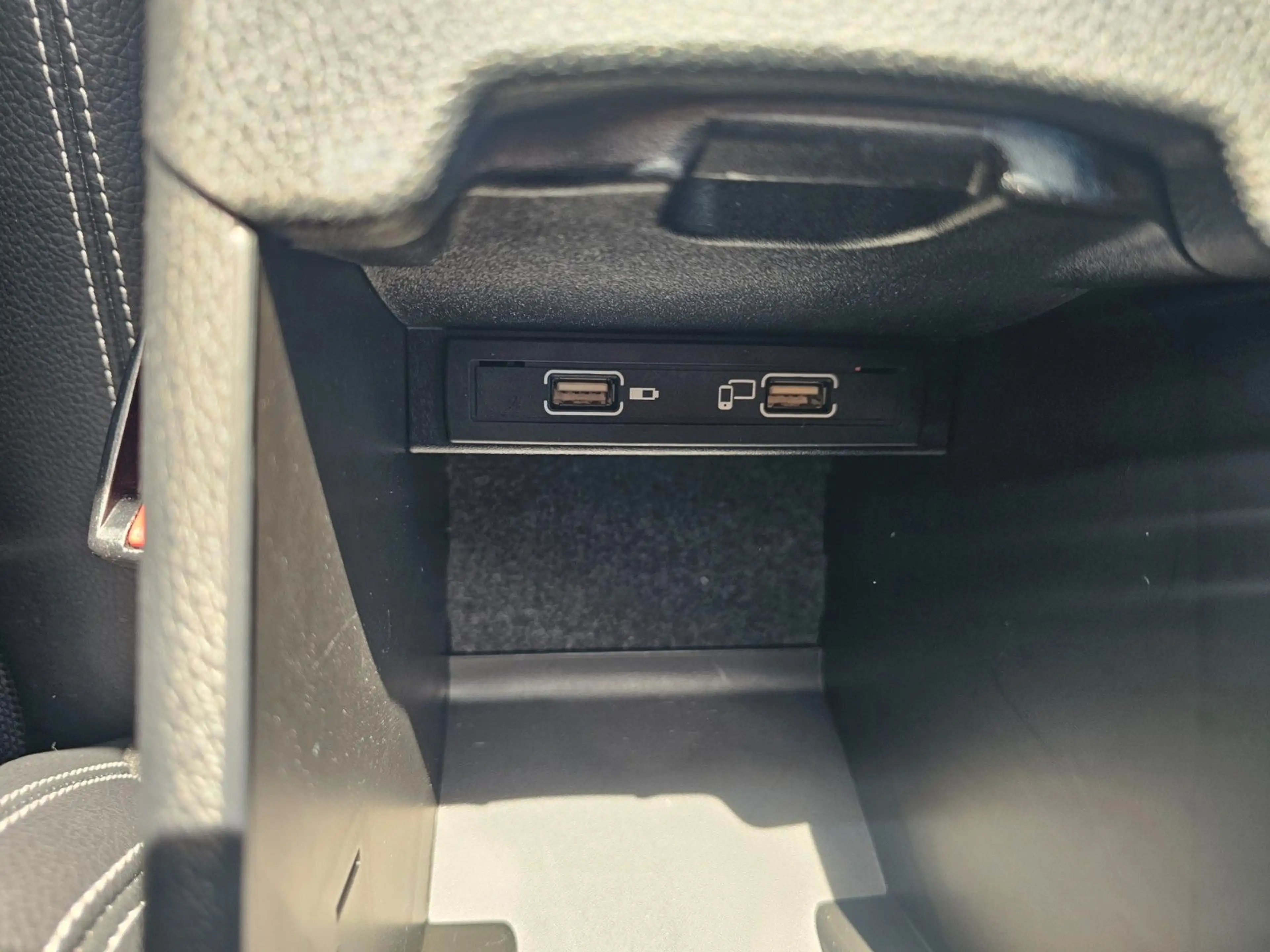 Mercedes-Benz GLA 180 GLA GLA 180 — photo 11