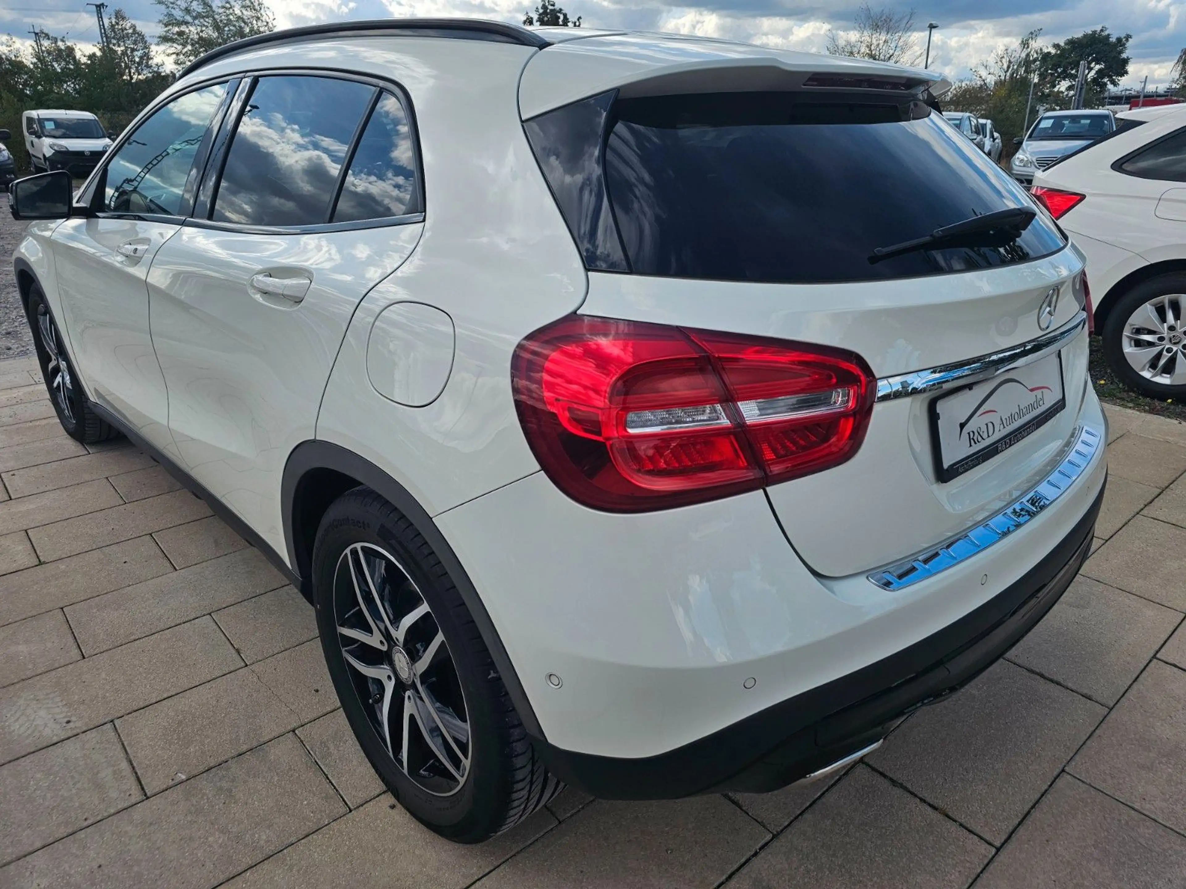 Mercedes-Benz GLA 180 GLA GLA 180 — photo 6
