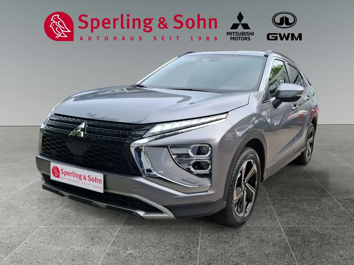 Mitsubishi Eclipse Cross Plus Hybrid 4WD Grau - 1