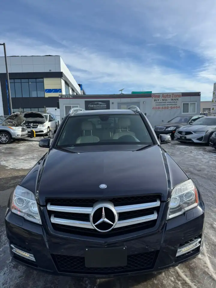 Mercedes-Benz GLK-Class снимка Mercedes-Benz GLK-Class