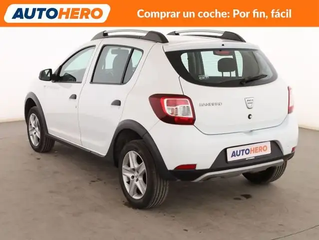 Dacia Sandero view 4