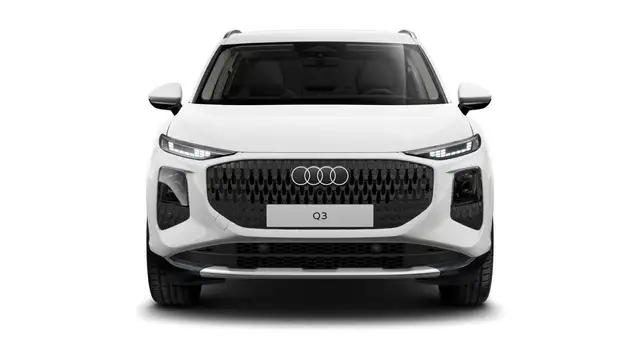 Audi Q3 view 5
