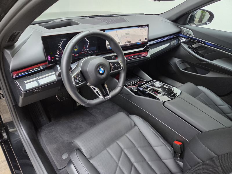 BMW 540 xDr. M Sport Pro Pano Sitzlüft. AHK ACC B&W — photo 8