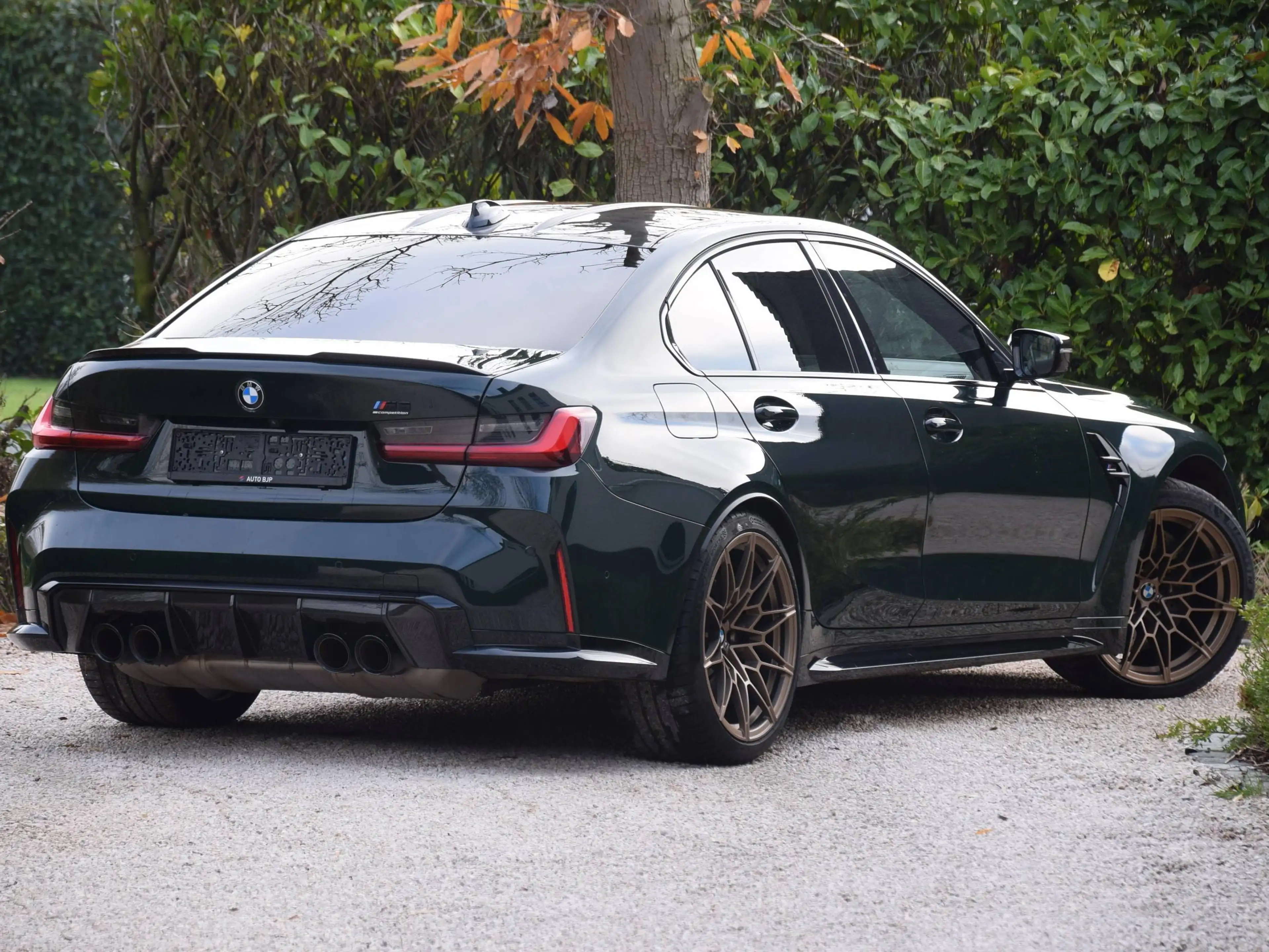 BMW M3 Compet. M xDrive British Racing Green Carbon — photo 13