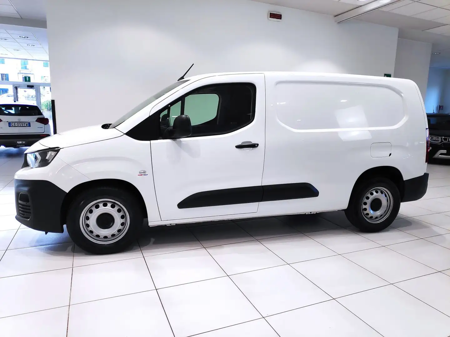 Peugeot Partner BlueHDi 130 S&S PL Furgone Grip*3 POSTI*T Bianco - 2