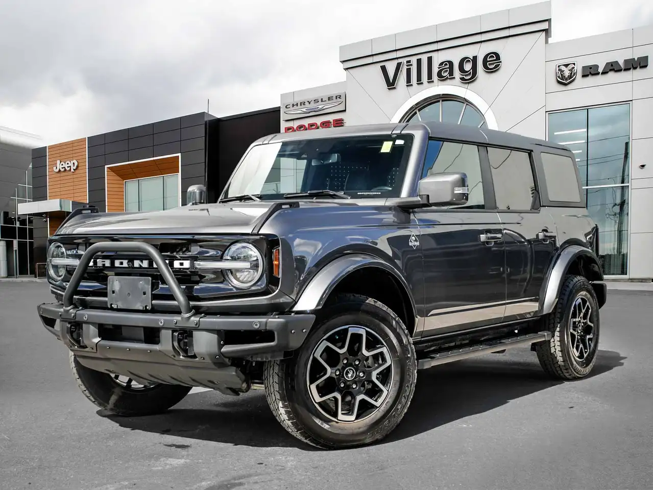 Ford Bronco снимка Ford Bronco