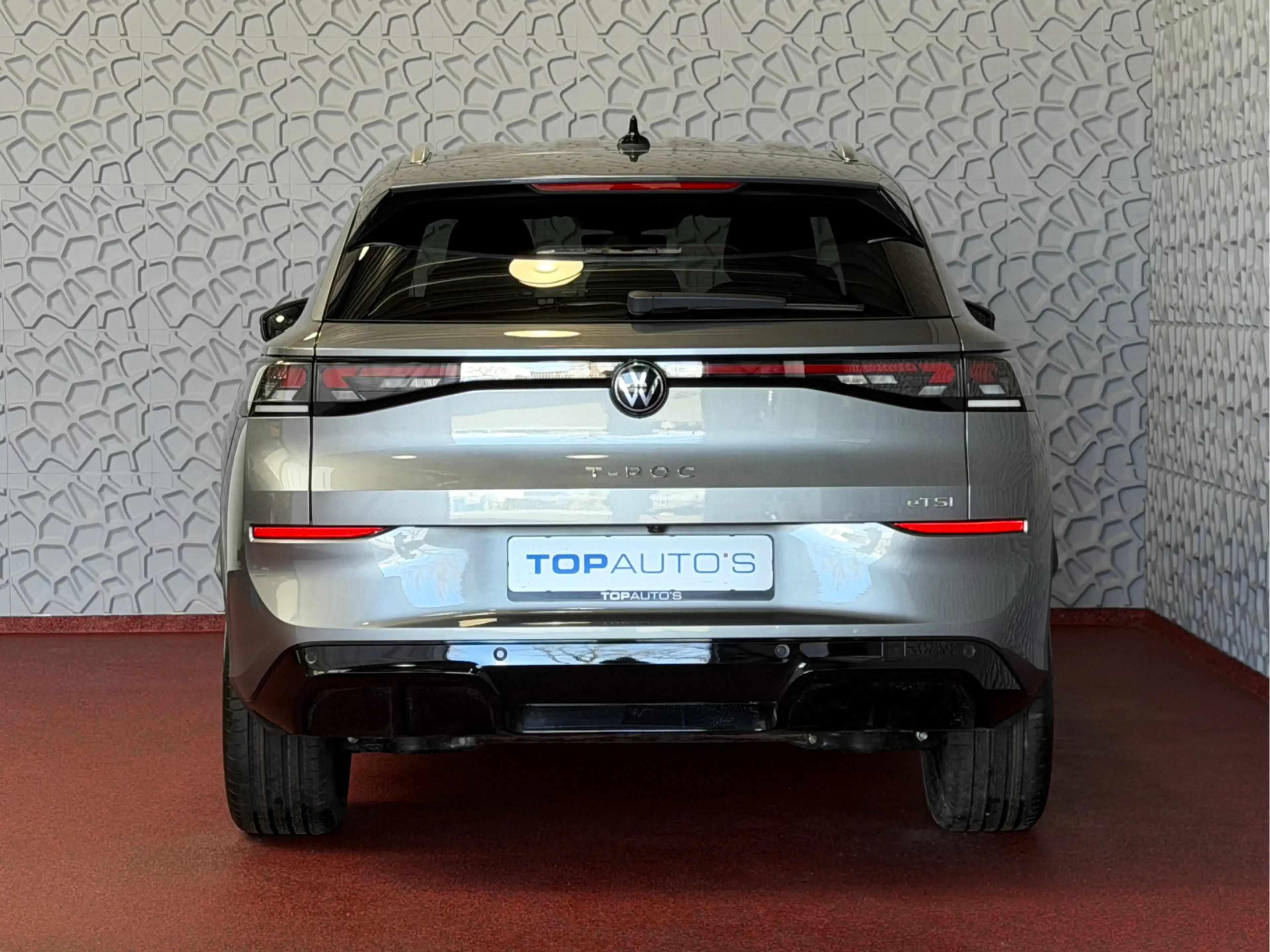 Volkswagen T-Roc 1.5 eTsi 150PK R-LINE EDITION VW.TREKHAAK IQ LED/G — photo 6