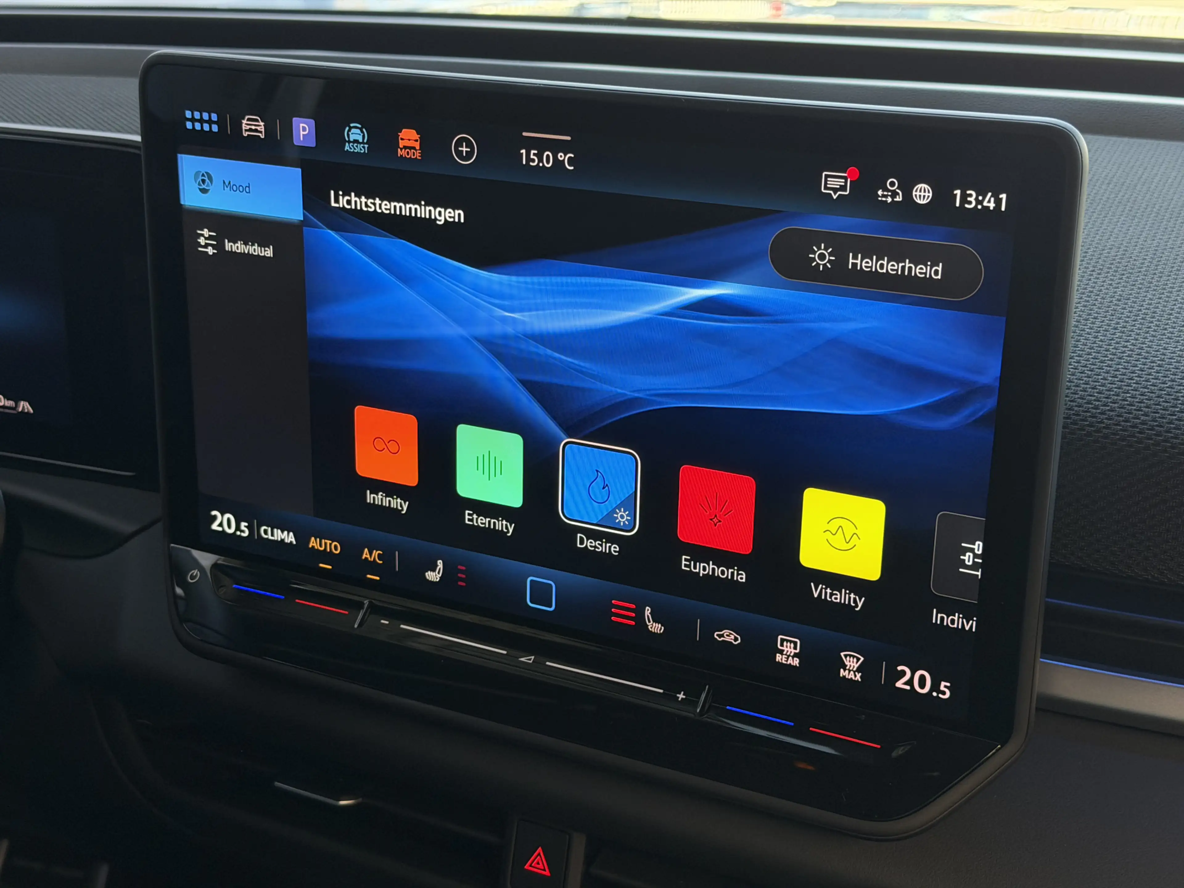 Volkswagen T-Roc 1.5 eTsi 150PK R-LINE EDITION VW.TREKHAAK IQ LED/G — photo 47