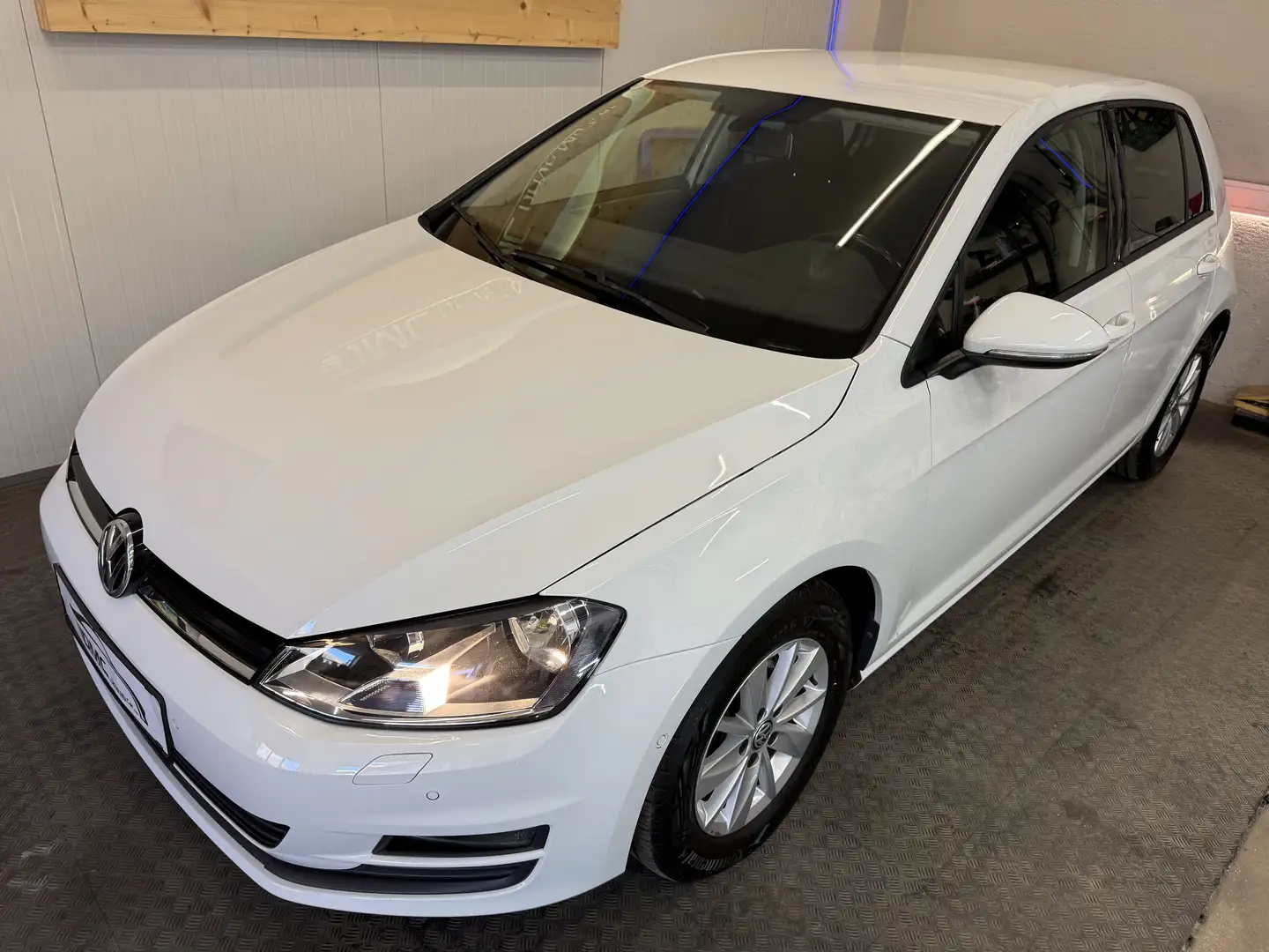 Volkswagen Golf Weiß - 2
