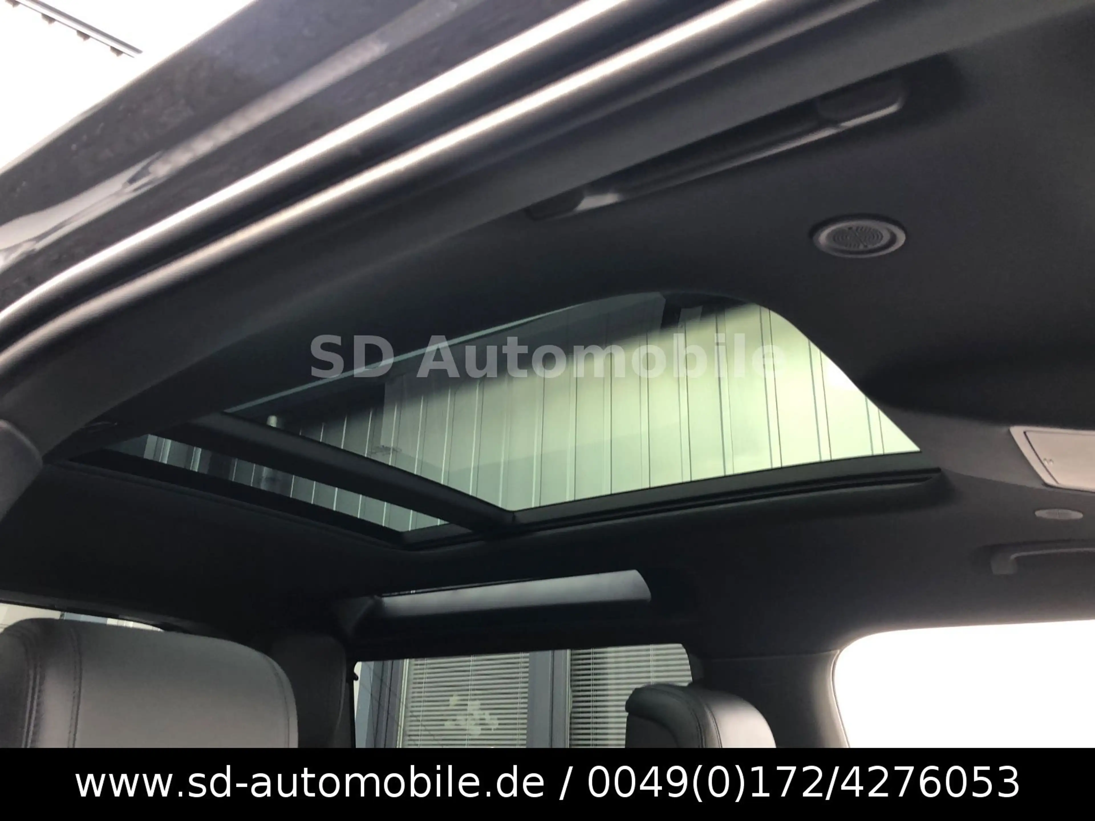 Land Rover Defender 90 X-Dynamic D250 3,0d SE BLACK-DESIGN — photo 13