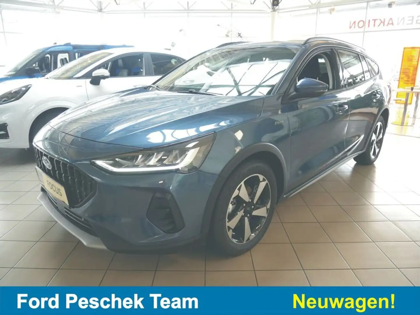 Ford Focus Turnier Actice X 1,0l Ecoboost MHEV Blau - 1