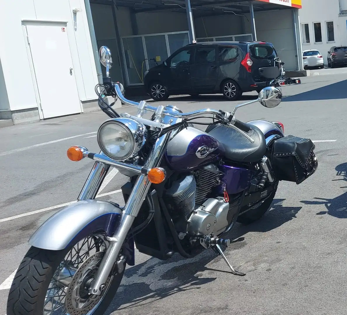 Honda Shadow 750 Blue - 1
