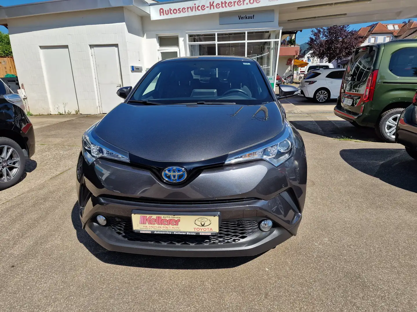 Toyota C-HR Hybrid Team D Gris - 2