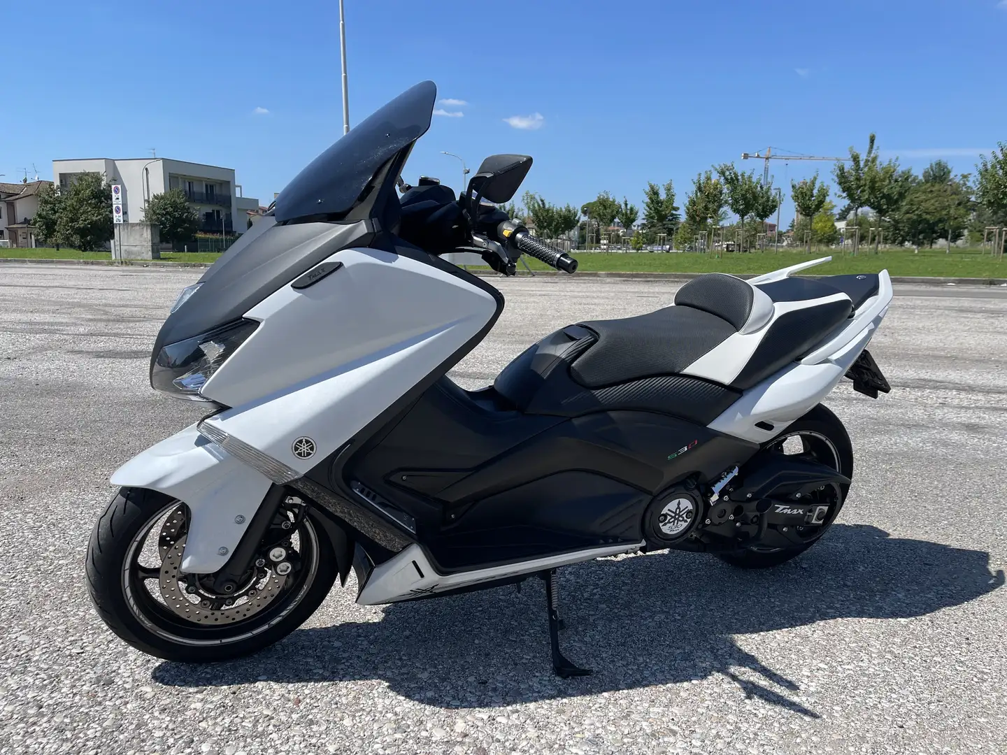 Yamaha TMAX 530 modello Italia Bílá - 1