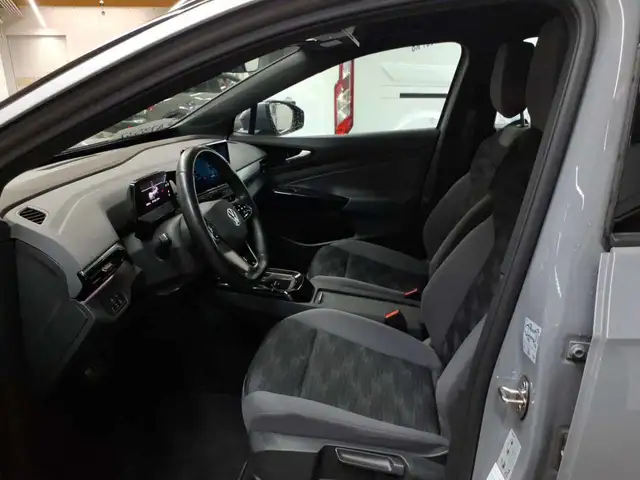Volkswagen Id.4 view 7