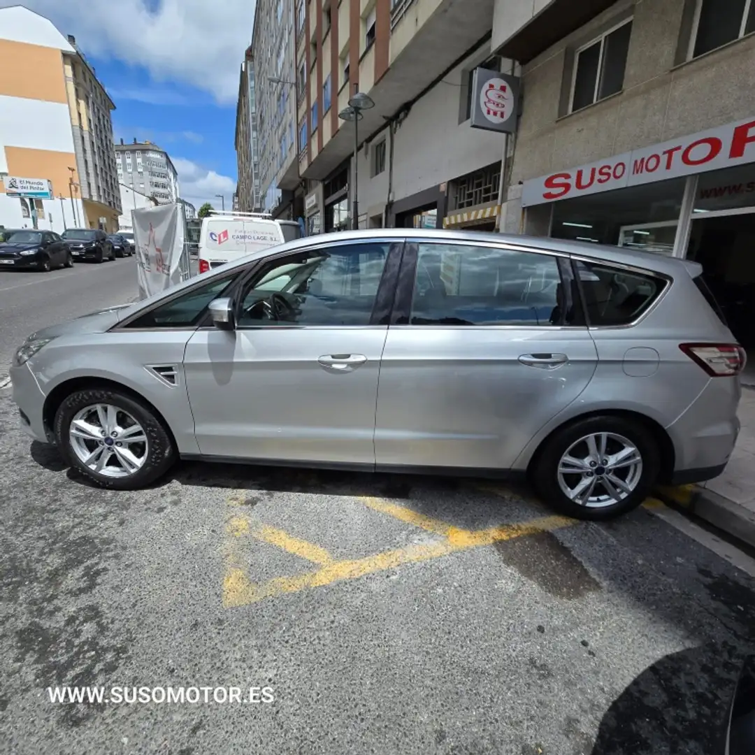 Ford S-Max 2.0TDCi Titanium AWD Powershift 180 Gris - 2