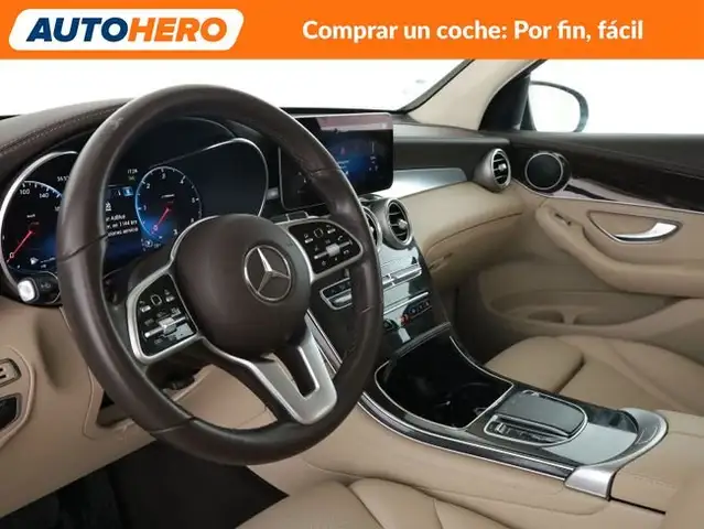 Mercedes-Benz GLC view 12