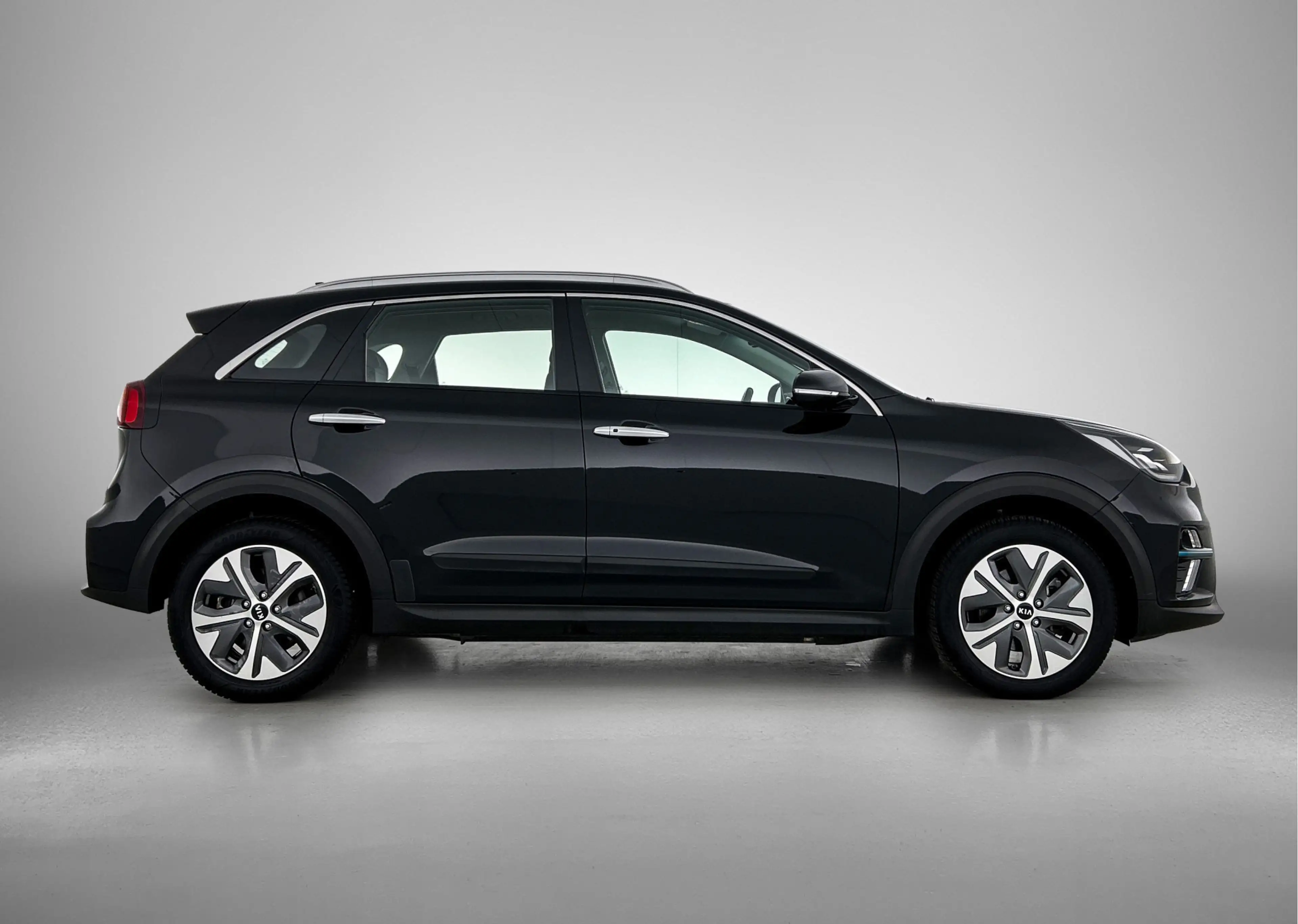 Kia e-Niro DynamicPlusLine 64 kWh Navigatie | Climate control — photo 12