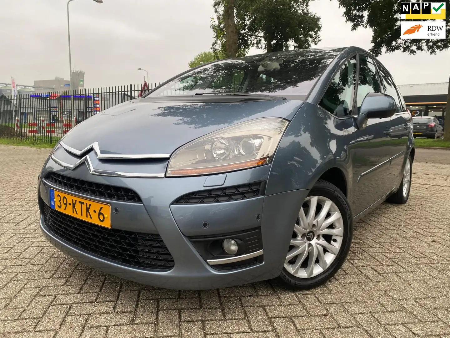Citroen C4 Picasso 1.6 THP Exclusive Automaat Cruise Navi Pdc Ecc Gris - 1