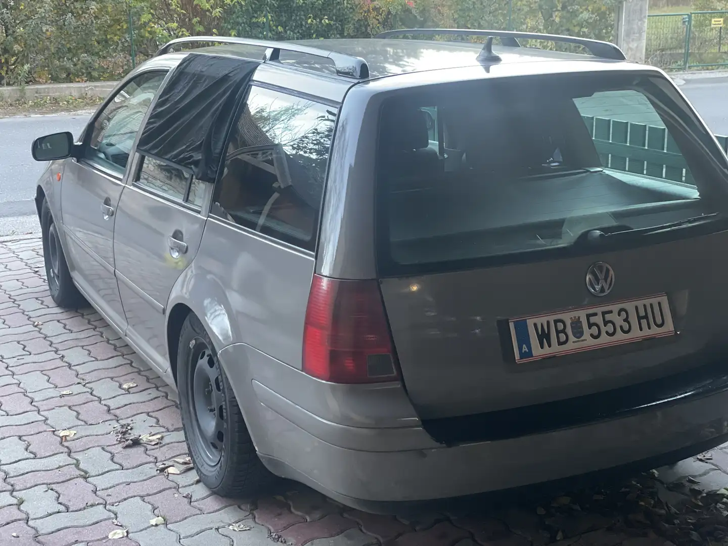 Volkswagen Bora Variant 1.9 TDI Highline - 2