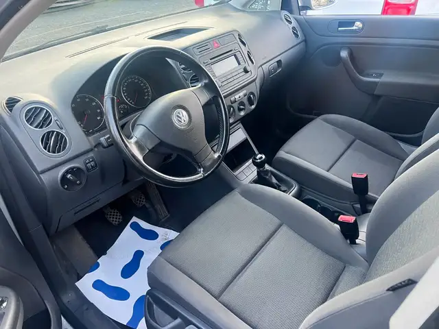 Volkswagen Golf view 7