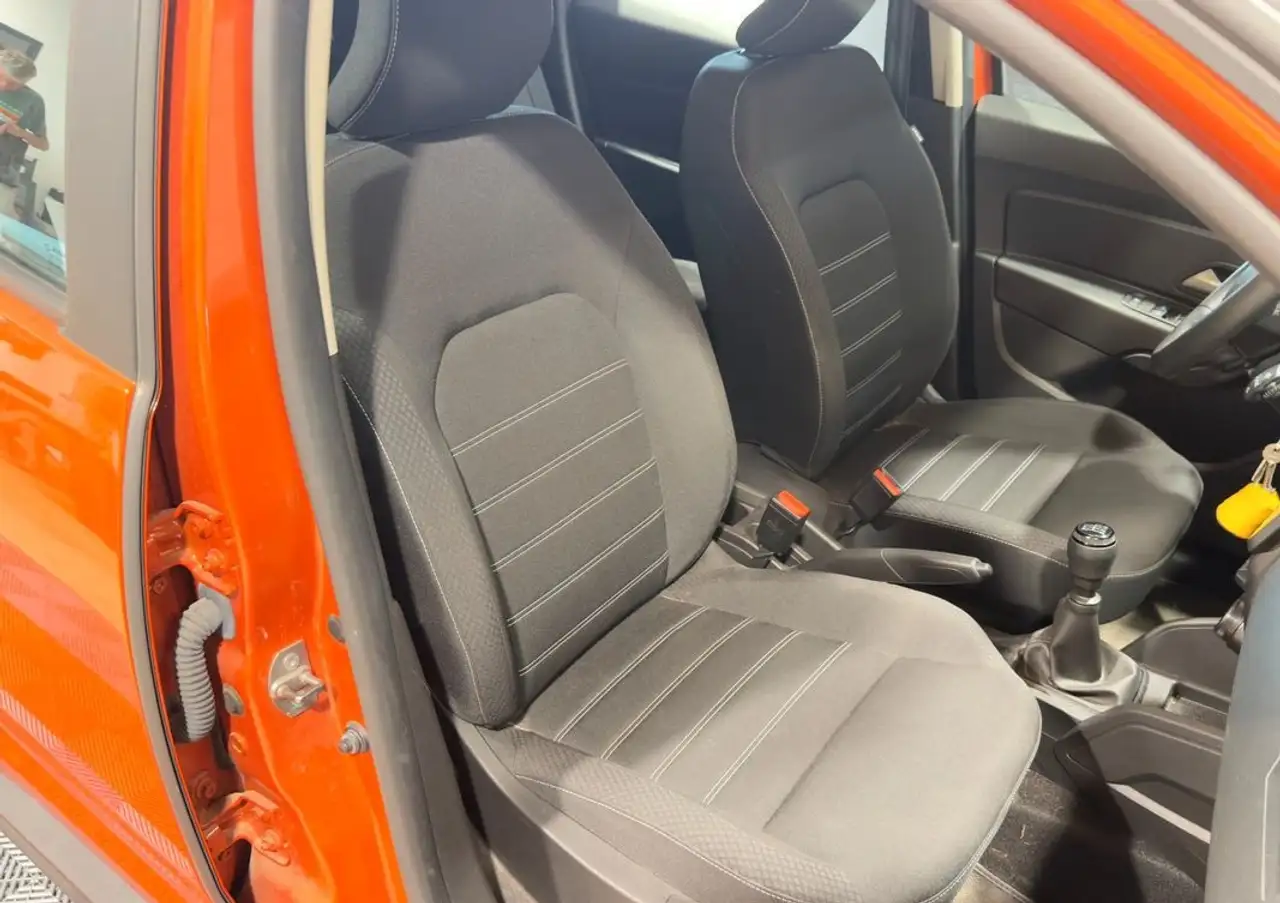 Dacia Duster — photo 6