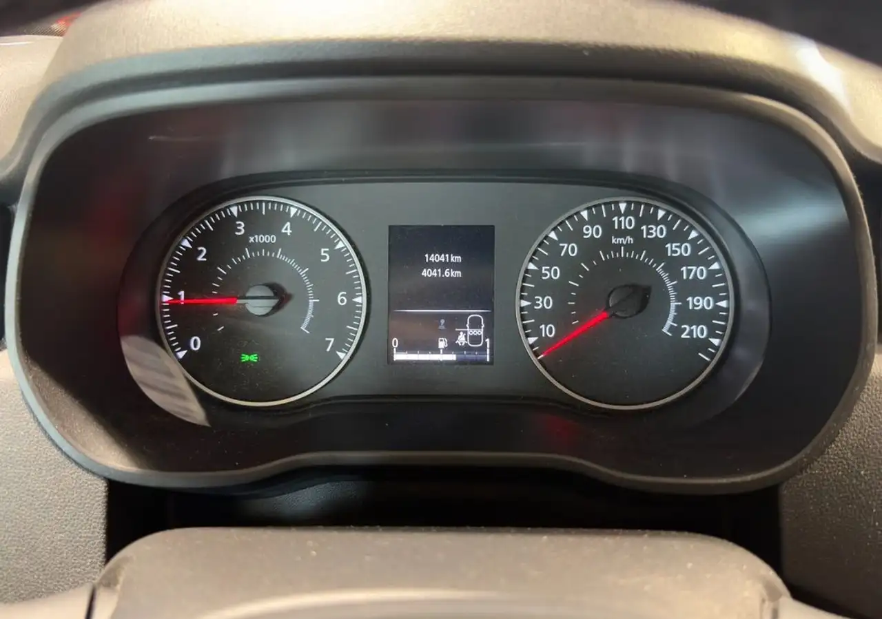 Dacia Duster — photo 13
