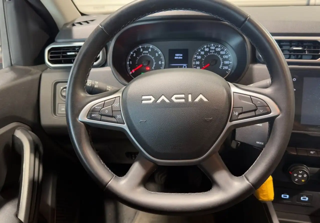 Dacia Duster — photo 4