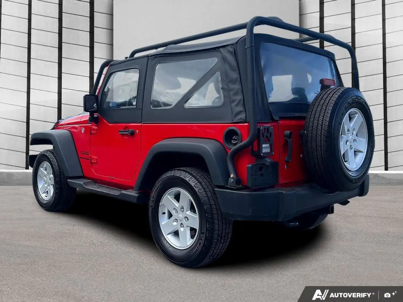 Jeep Wrangler снимка Jeep Wrangler