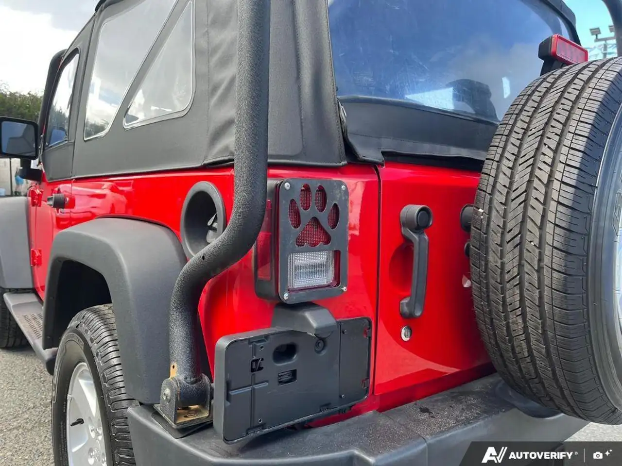 Jeep Wrangler снимка Jeep Wrangler