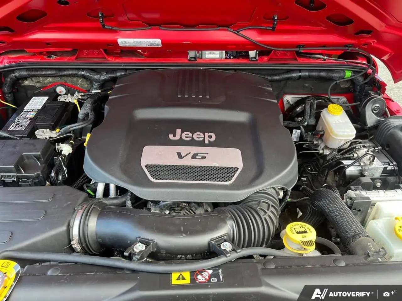 Jeep Wrangler снимка Jeep Wrangler