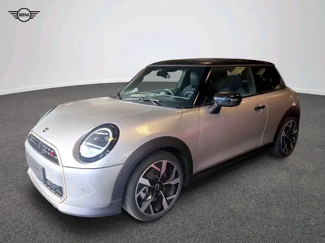 MINI Cooper S Favoured Trim