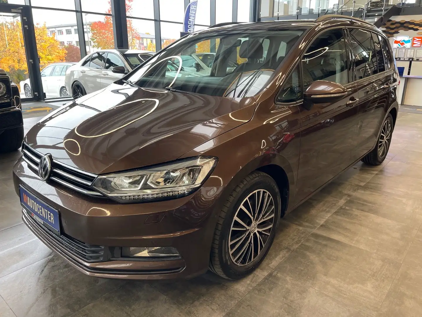 Volkswagen Touran Comfortline BMT/Start-Stopp *7-Sitzer*TÜV Maro - 2