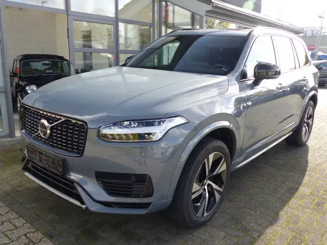 Volvo XC90 R Design T8 AWD Edition Recharge Plug In Hybrid*PANO*AHK*360°CAM*STHZG*