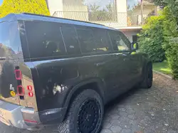 Land Rover Defender 110 Basis