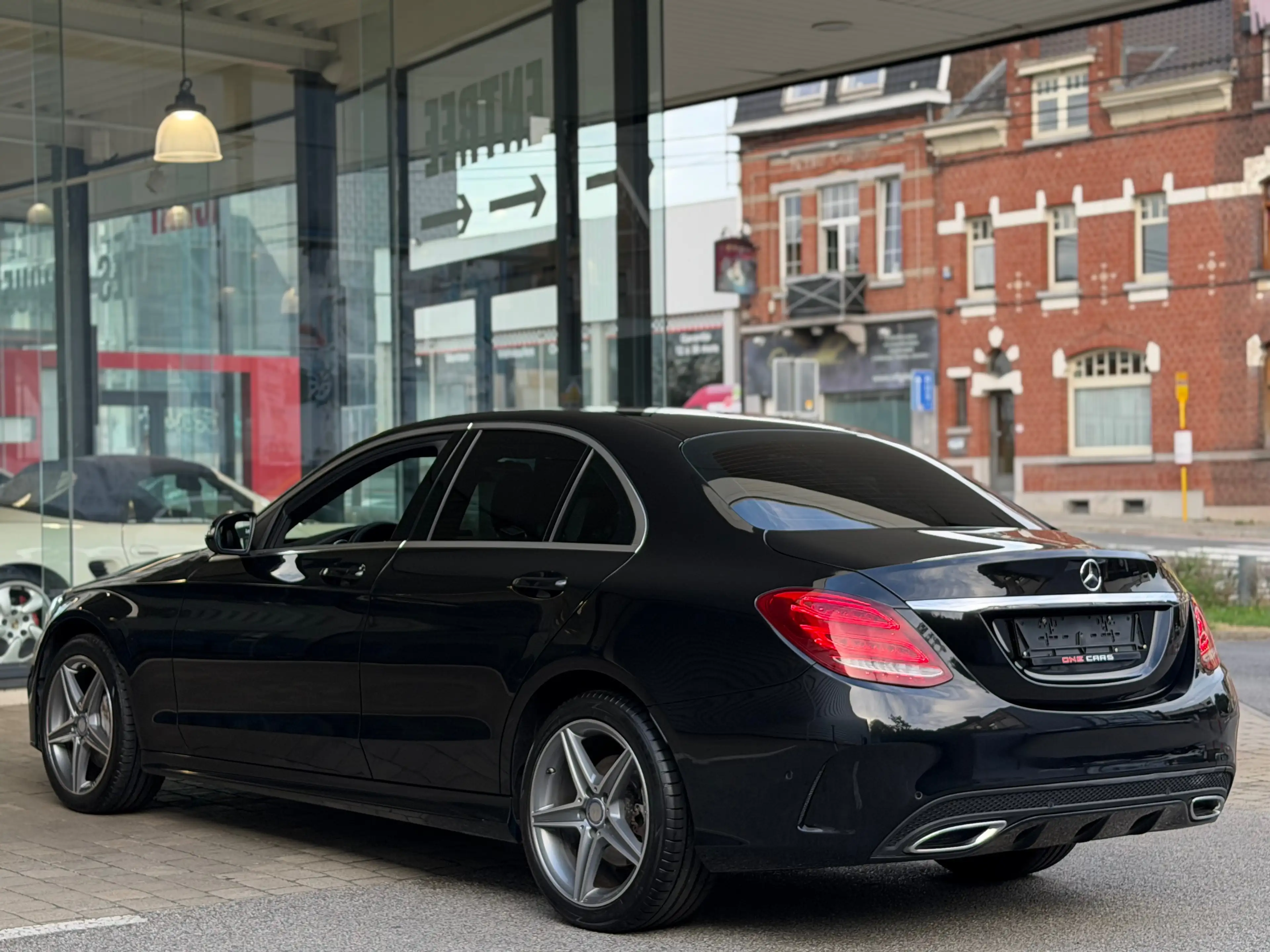 Mercedes-Benz C 180 d "PACK AMG" BIXENON-GPS-CUIR-JA18P-GAR 1AN — photo 6