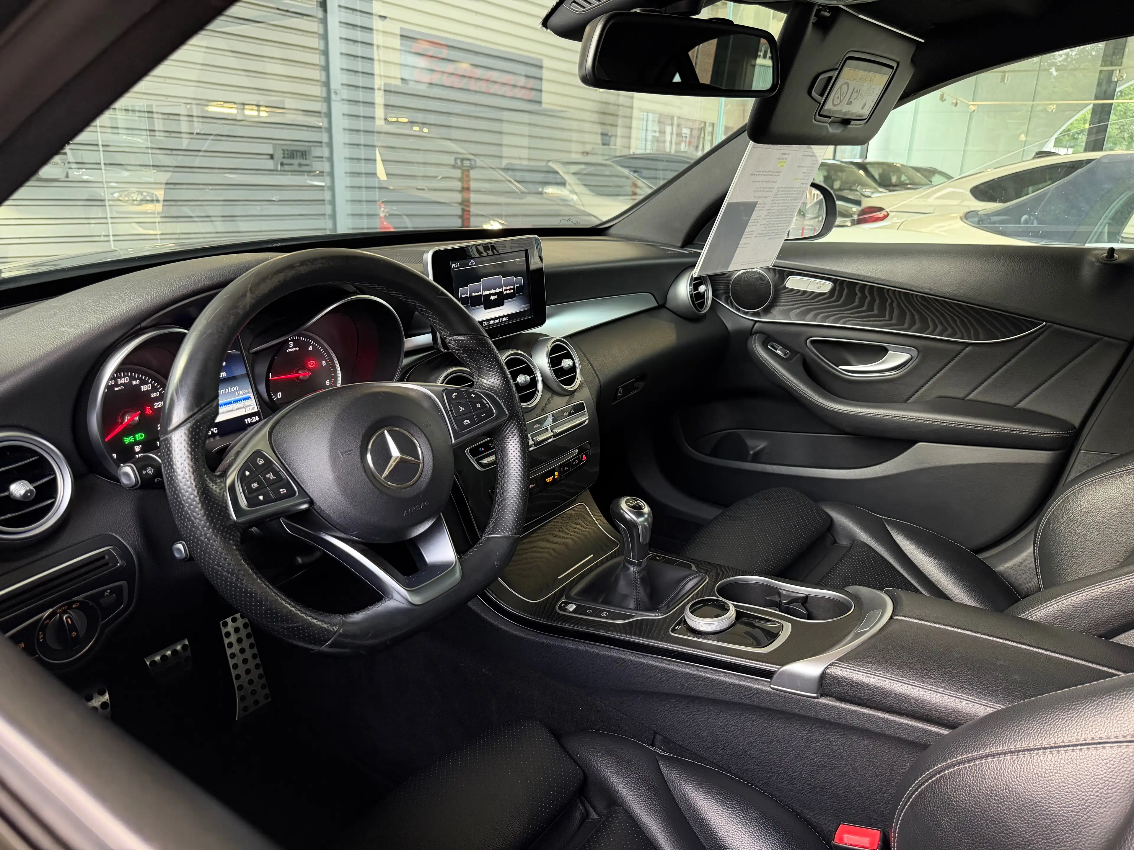 Mercedes-Benz C 180 d "PACK AMG" BIXENON-GPS-CUIR-JA18P-GAR 1AN — photo 12