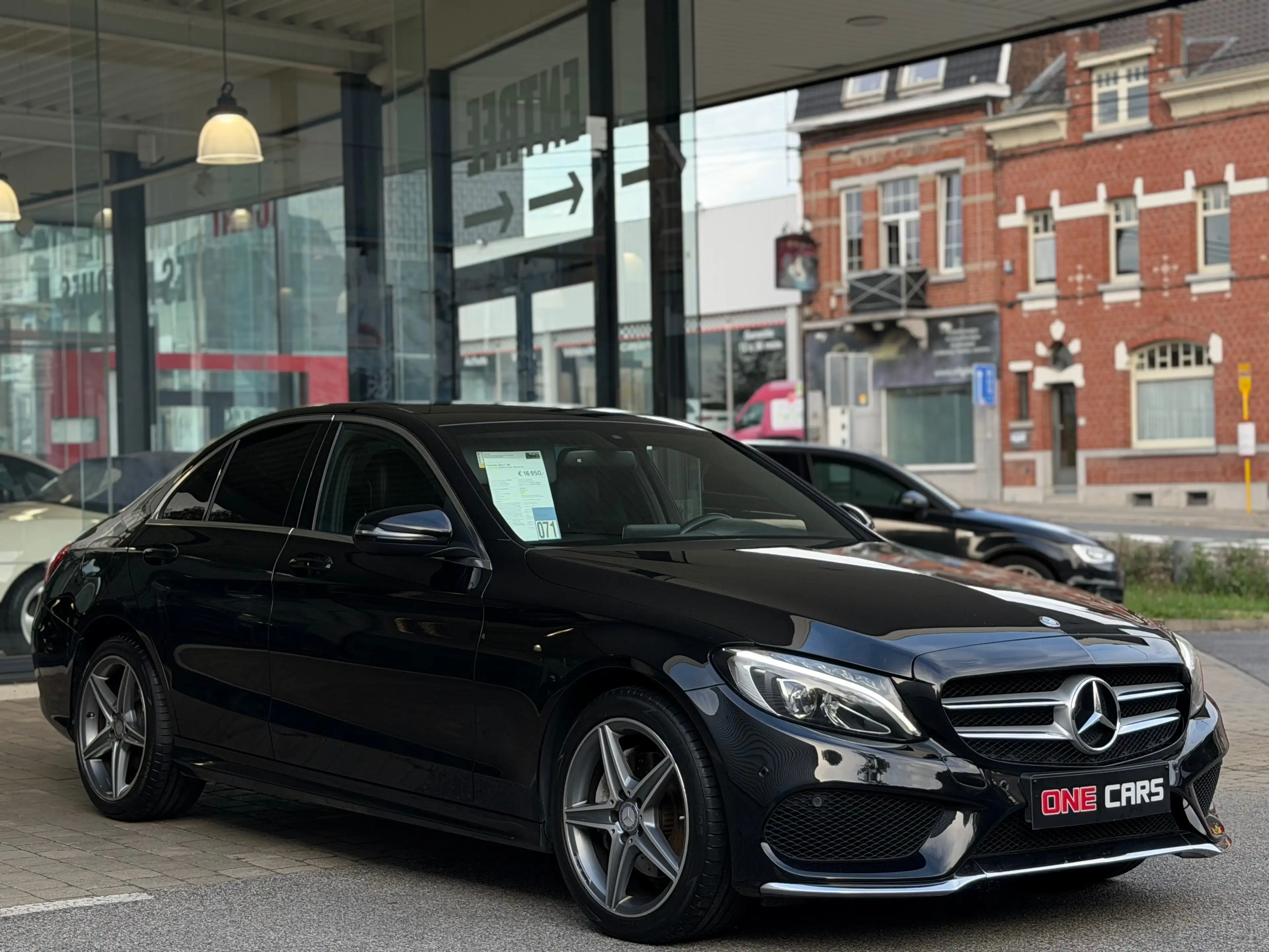 Mercedes-Benz C 180 d "PACK AMG" BIXENON-GPS-CUIR-JA18P-GAR 1AN — photo 3