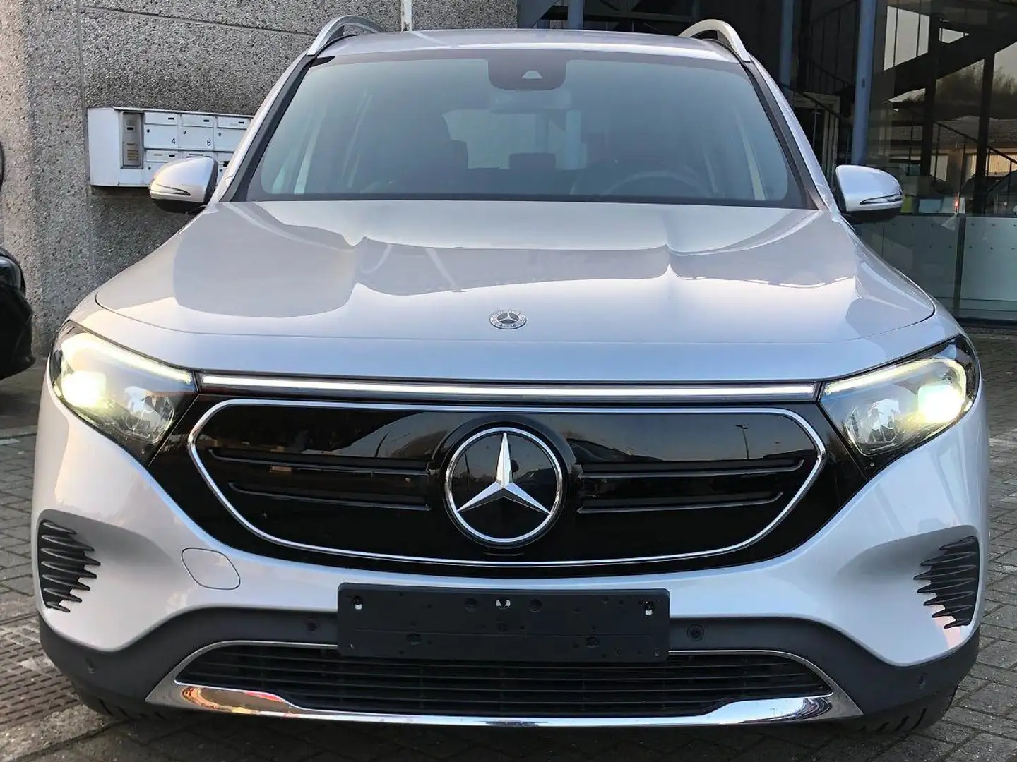 Mercedes-Benz EQB 300 Progressive| Camera |Dodehoek assist |sfeer verl. Argintiu - 2