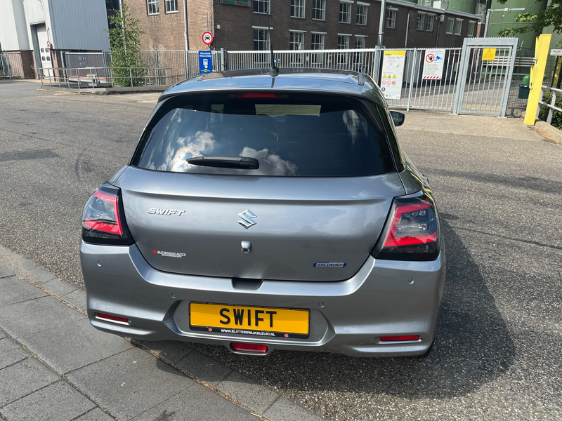 Suzuki Swift 1.2 Style Smart Hybrid AUTOMAAT // SLECHTS 3000 KM — photo 9