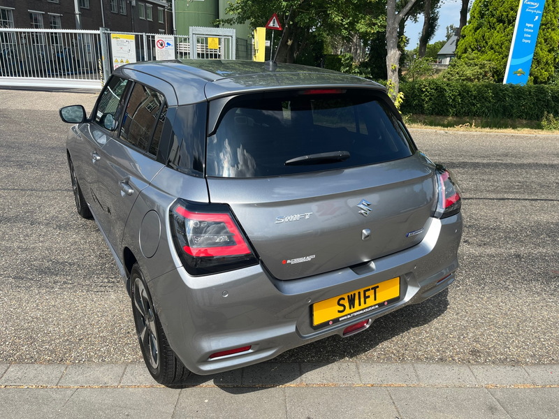 Suzuki Swift 1.2 Style Smart Hybrid AUTOMAAT // SLECHTS 3000 KM — photo 11